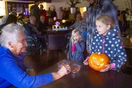 Sint Maartenprijs uitgereikt tijdens Sunte Matten optocht