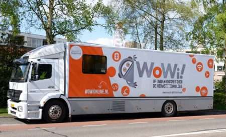 Innovatieve bus maakt mediawijzer