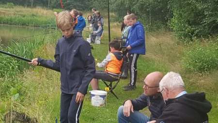 Extra jeugdwedstrijd aan de Vijver van de Hartreize