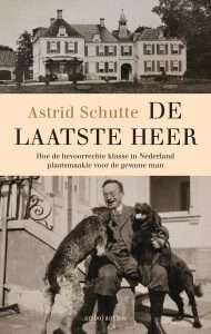 Omslag schutte-de laatste heer-cmyk (002) kleiner formaat