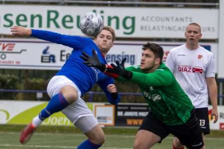 Grol 1 bekert verder na overwinning op La Première