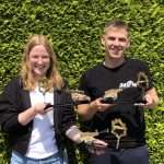 20220814 Thijs Pasman en Eline Nijenhuis met winnend ontwerp SGK