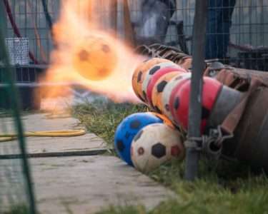 Veilig Carbidschieten in Oost Gelre Tijdens Oudejaarsdag