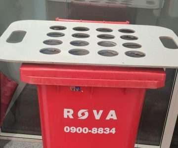 Inzamelcontainer plastic bekers