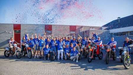 Grol zaterdag 3 wint na het kampioenschap ook de KNVB beker! De dubbel is in de pocket!