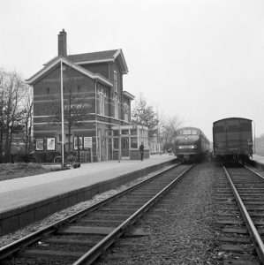 Varsseveld_X191106 - NS 19880 (1)