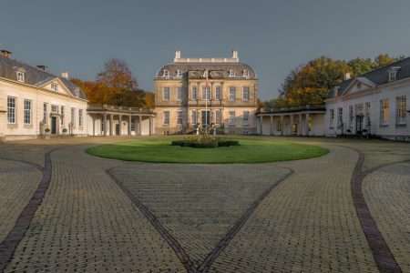 Van kasteel naar kasteel, huis de Voorst en huis ‘t Velde