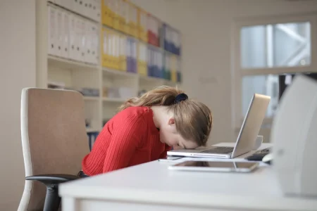 Dit zijn 5 dingen die je als werkgever kunt doen bij veel voorkomende ziekte onder werknemer