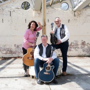 Koppelkerk verwelkomt in het nieuwe jaar als eerste Sandra Vanreys met haar trio.