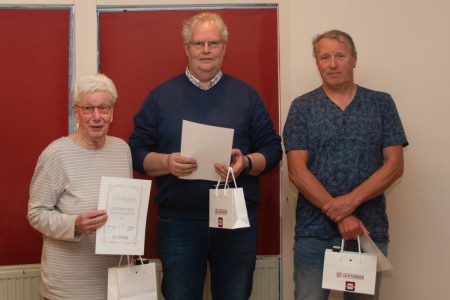 EHBO Vereniging LichtGroen eert jubilarissen