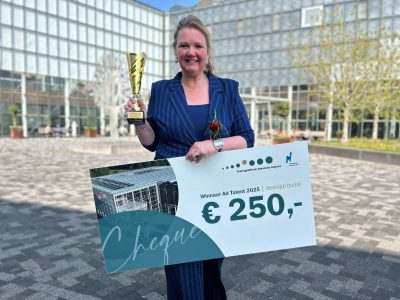 Erna Nieuwenhuis Liggend