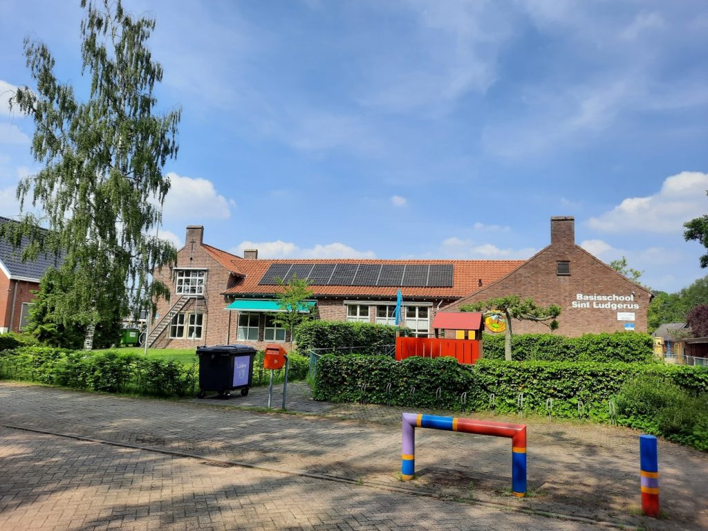 school_2022-1024x768