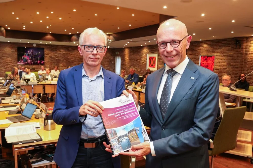 Aanbieden20burgemeester