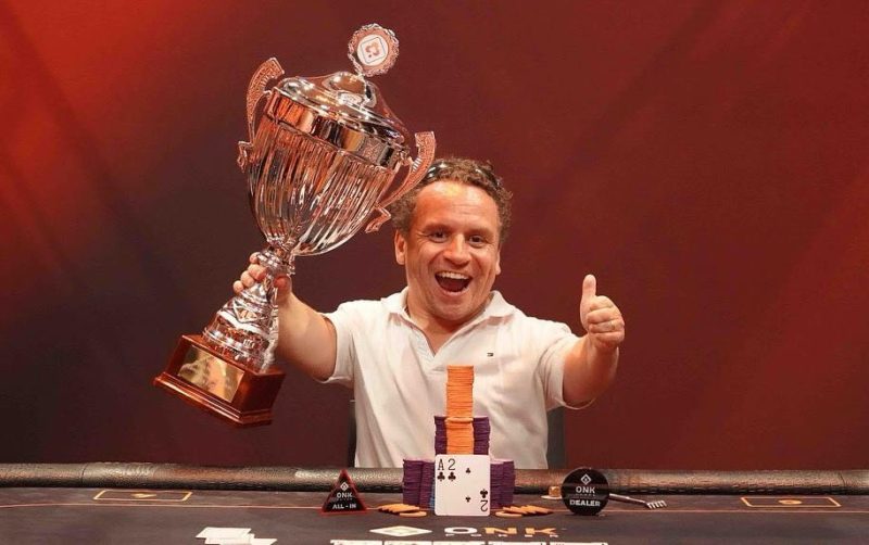 Robert van Twillert Nederlands kampioen 24-25 (1)