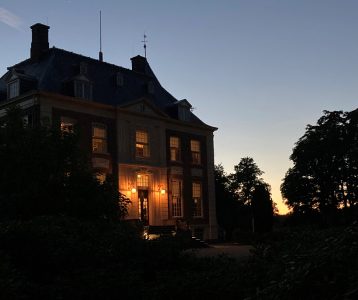 Verwolde-by-night-schuinvoor