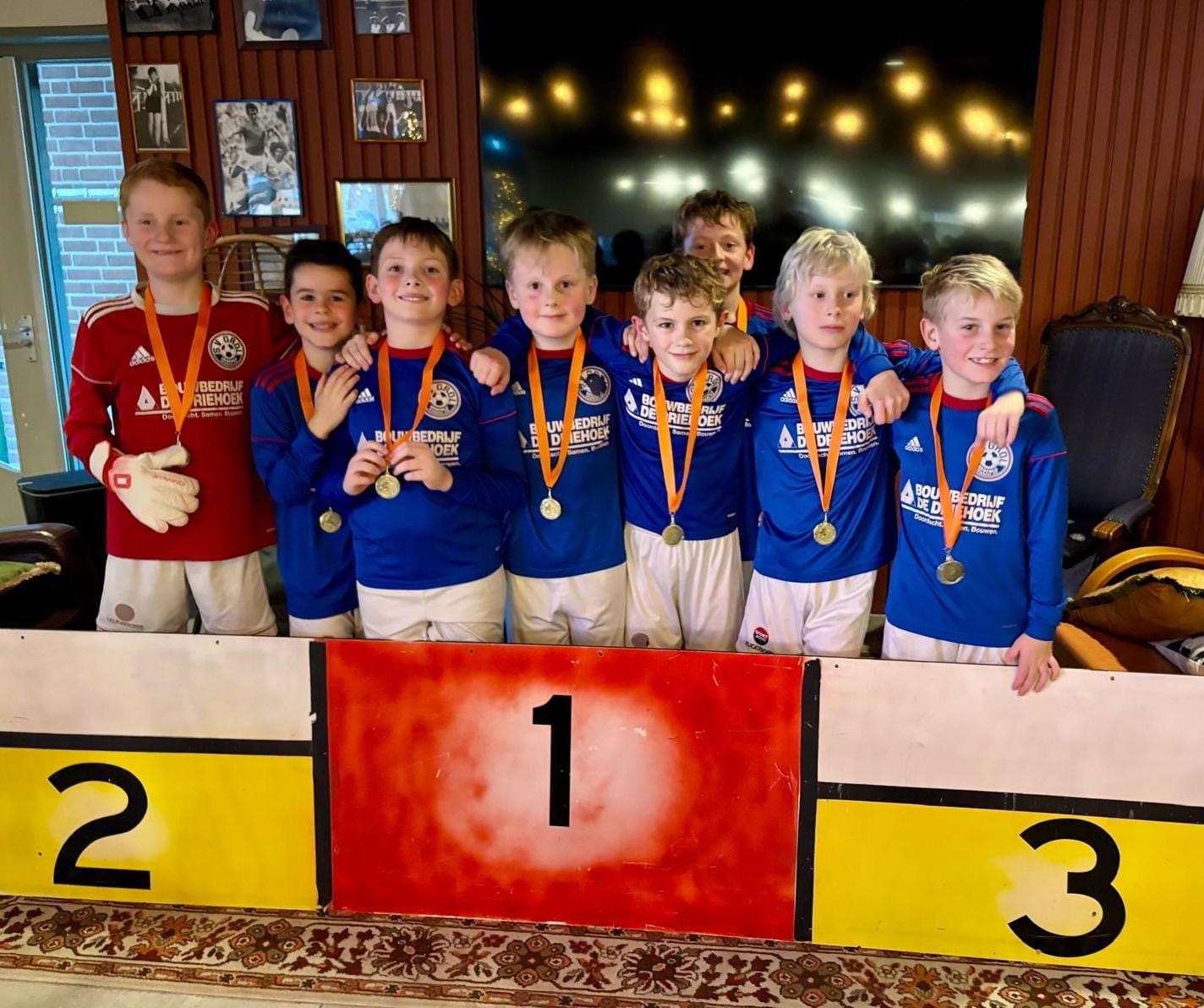 Grol jeugdteams succesvol in de zaal