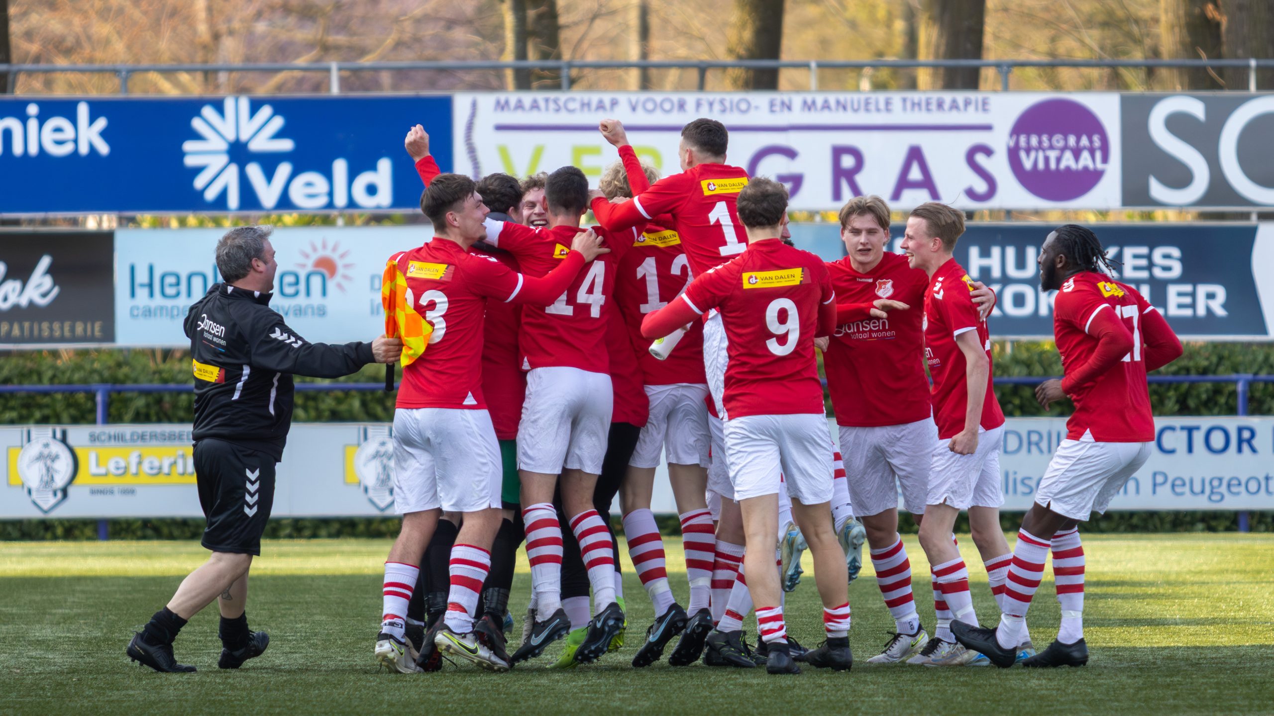 GROENLO — Grol onderuit tegen Jonge Kracht