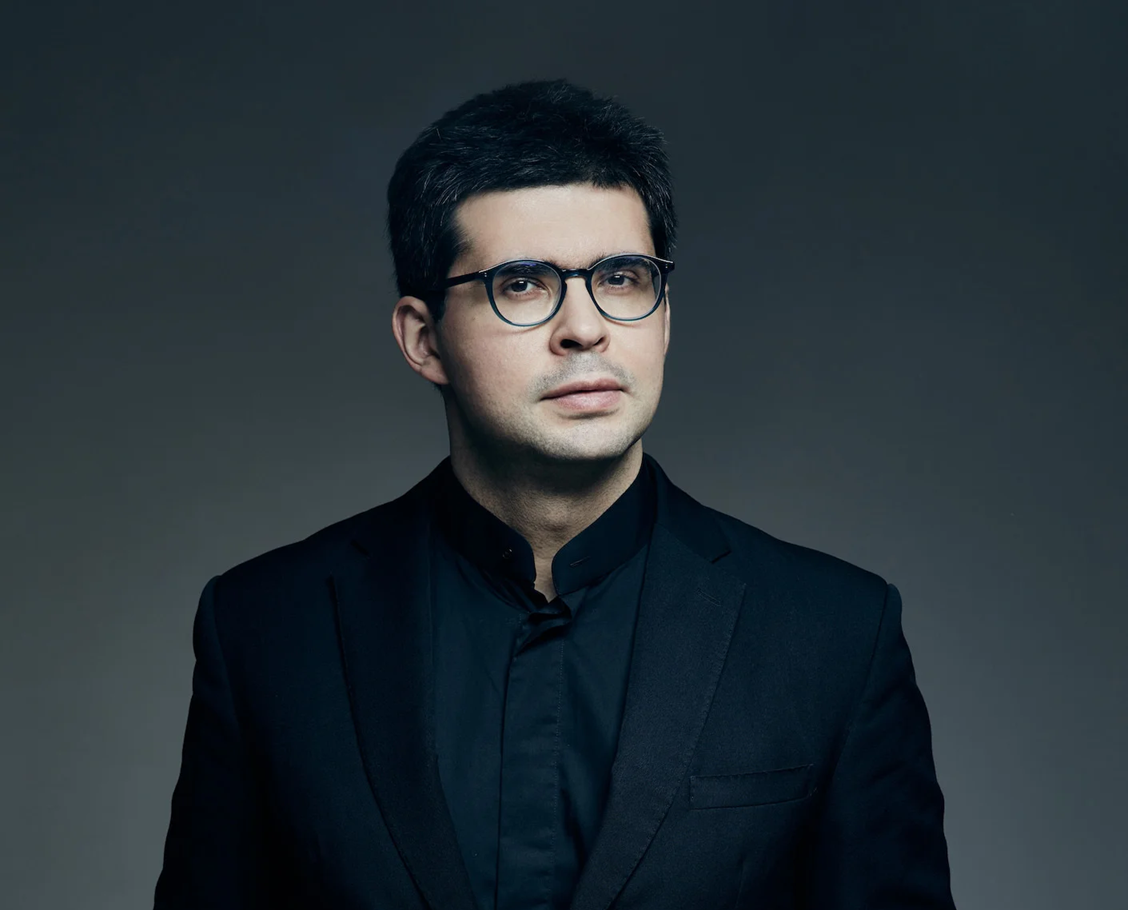 DOETINCHEM/REGIO — Valentin Uryupin dirigeert én soleert bij Phion met Mendelssohn