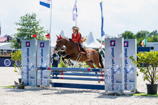 Selin van Vliet-Enjoy-LICH26L00013