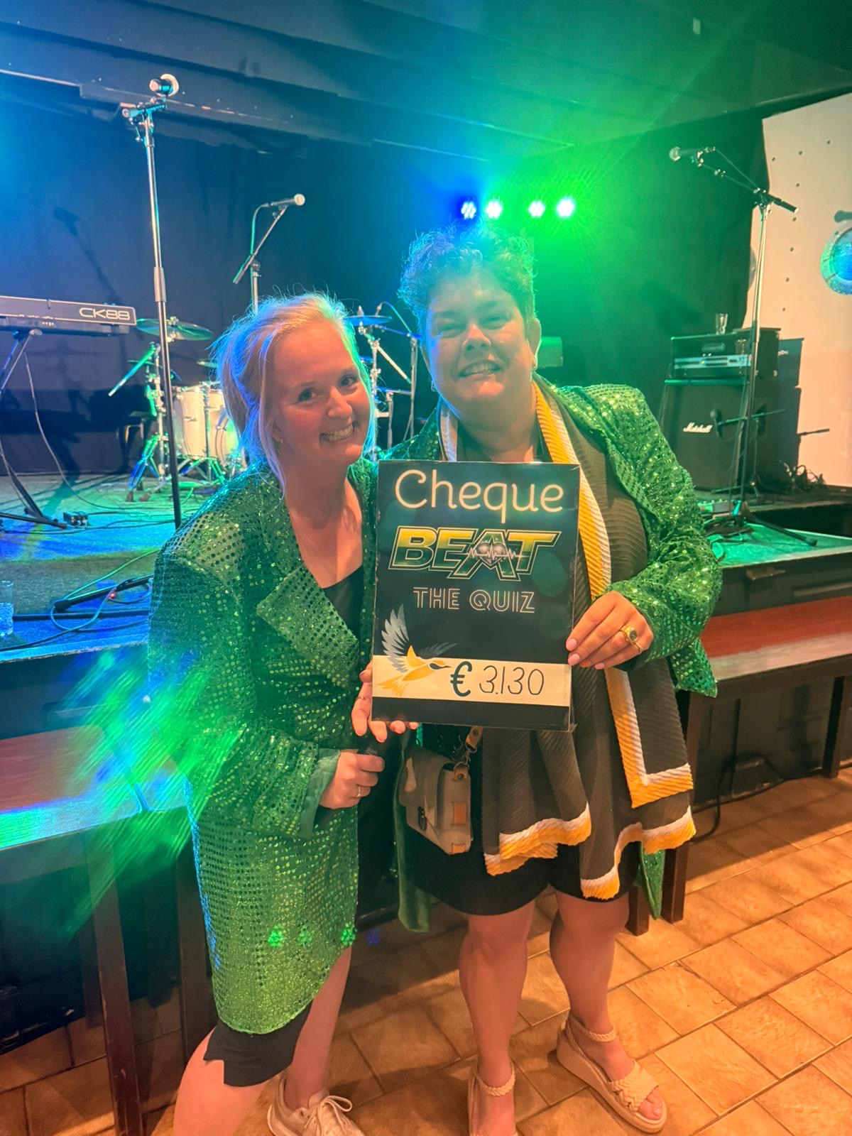 Muzikale quizavond in Beltrum levert ruim €3.100 op voor oncologiezwemmen